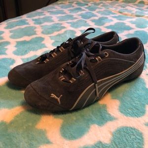 Puma sneakers